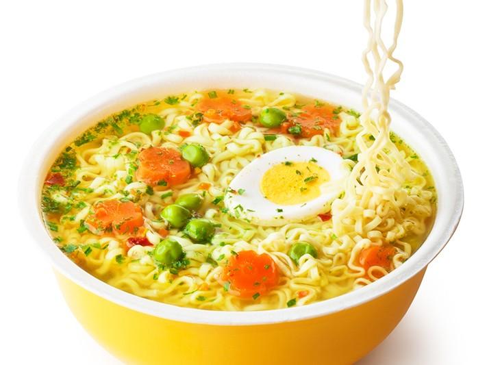 “INDOMIE”牌方便面: 印尼人的生活必備品