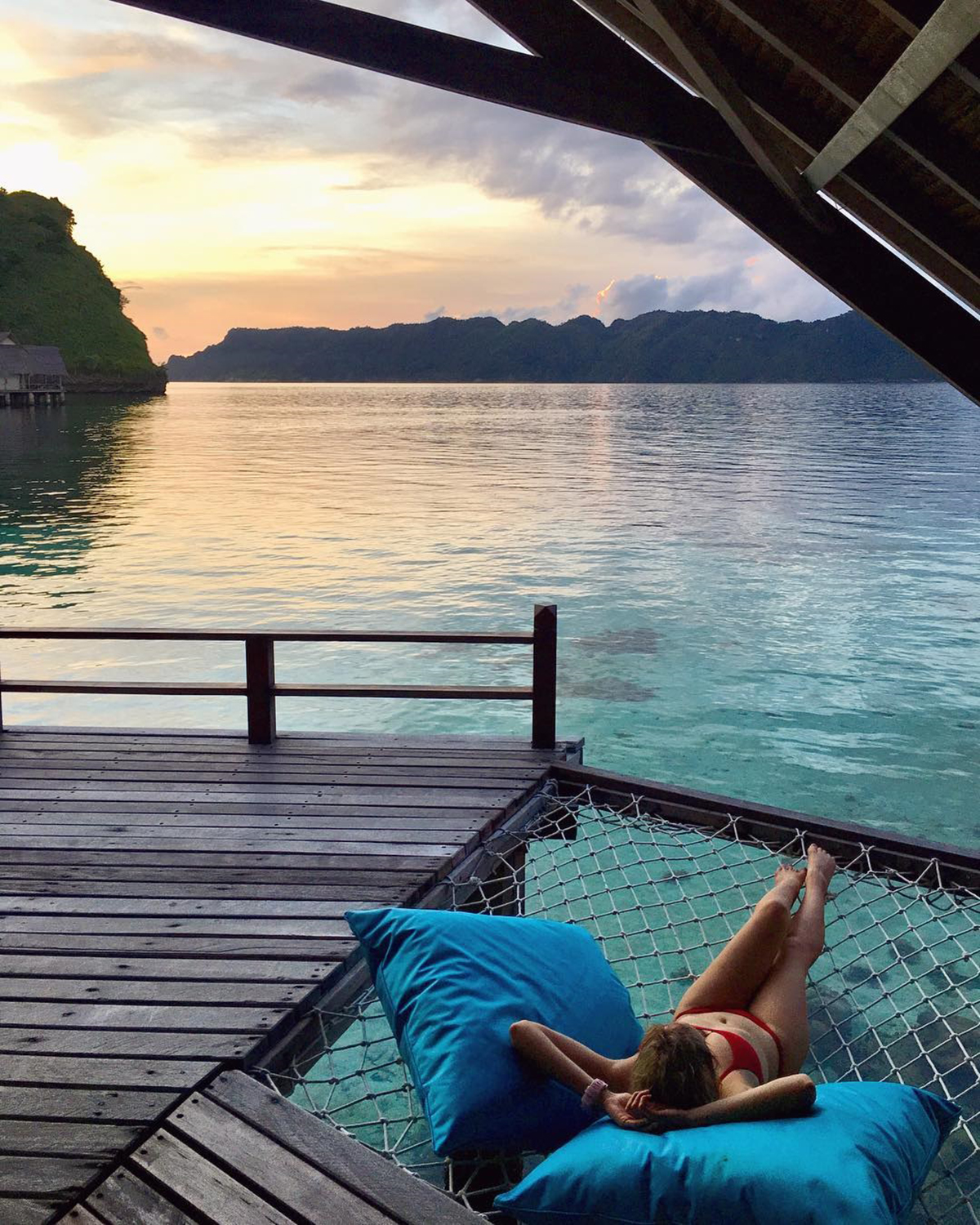 احصل على المتعة الصيفية في هذه الفيلات والبنغلات المائية في إندونيسيا