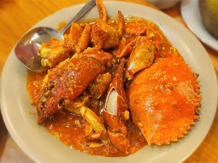 Makassar’s Culinary Specialties: Crabs, Seafood and Coto Makassar