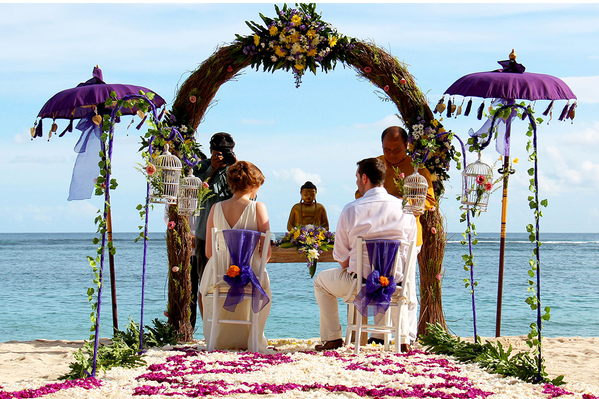 Tying the Knot with a View: Breathtaking Spots to Say I Do in Bali