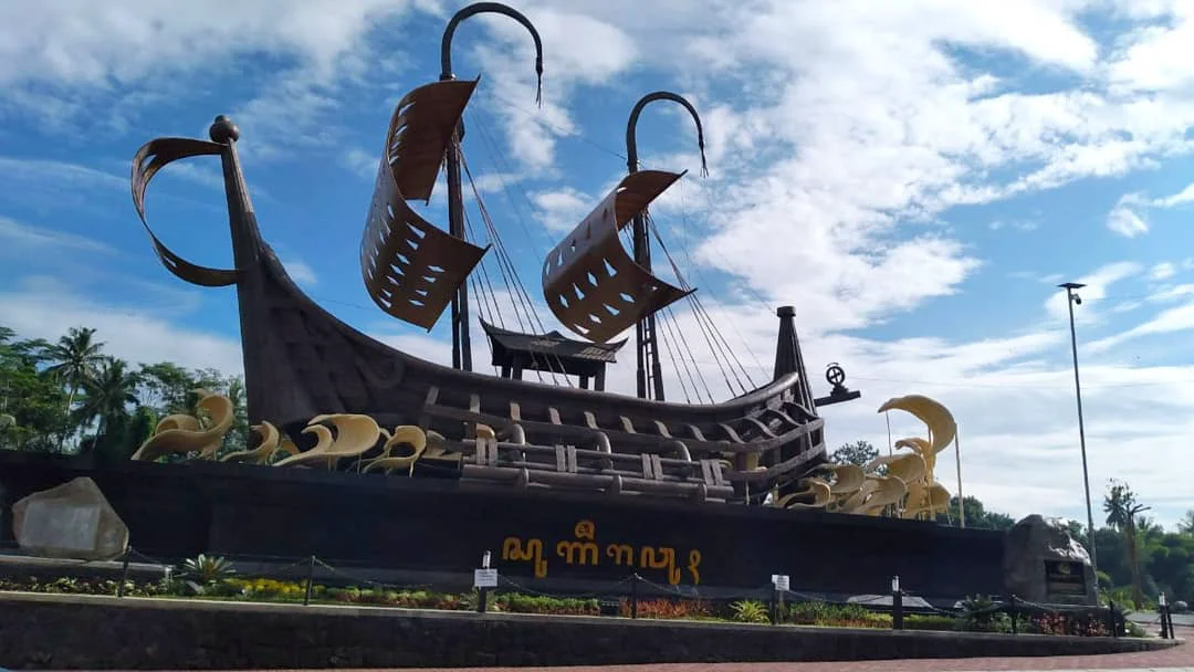 Gerbang Samudraraksa di Kulon Progo, Yogyakarta, Jawa Tengah