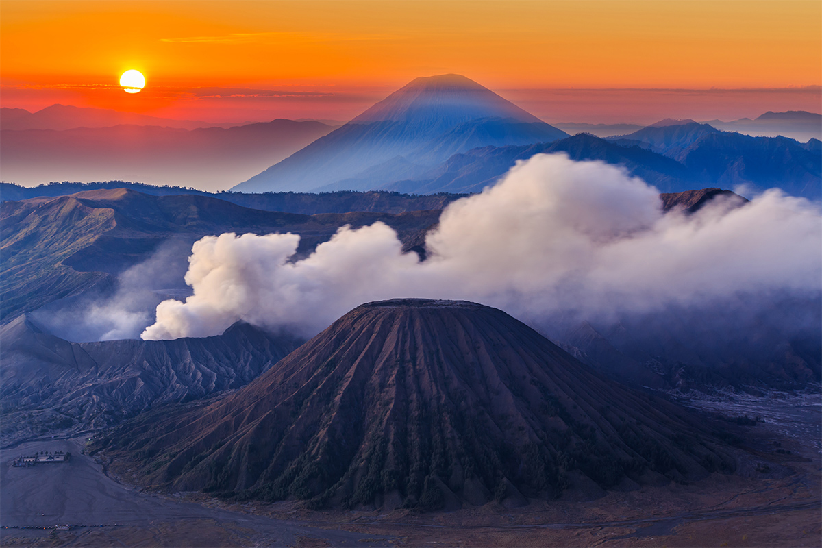 5 Backpacking Trip Ideas that You must Experience in Indonesia