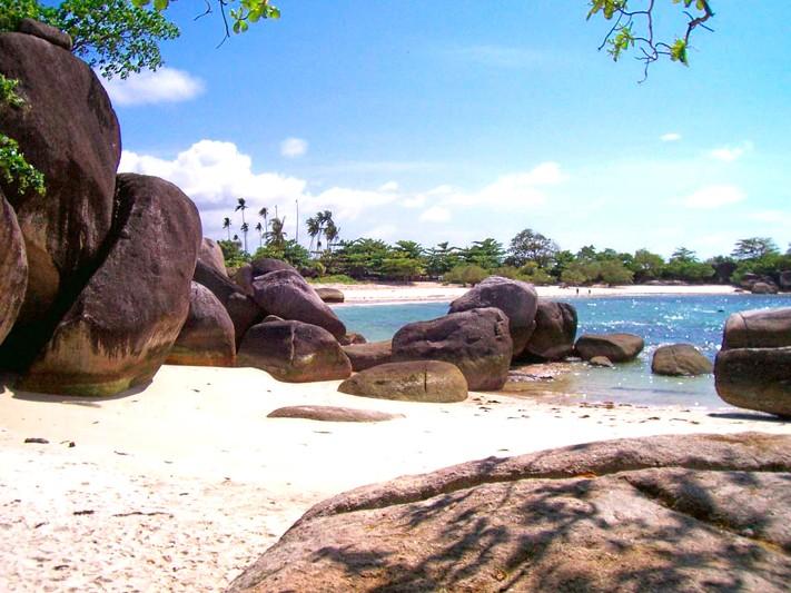 享受勿里洞岛度假的九大特殊场所