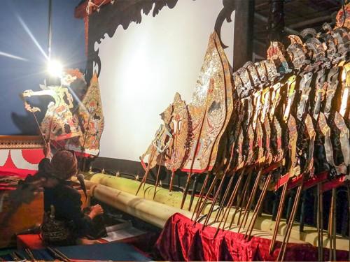 Wayang Kulit Drama: Aji Narantaka, the Supernatural Powers of GATOTKACA