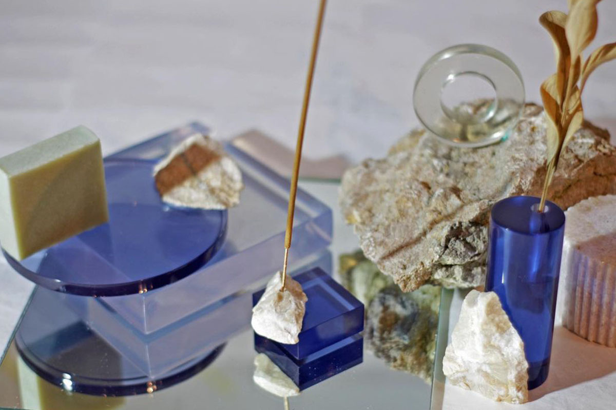 aksesoris menawan untuk meja estetik dari Uma Design