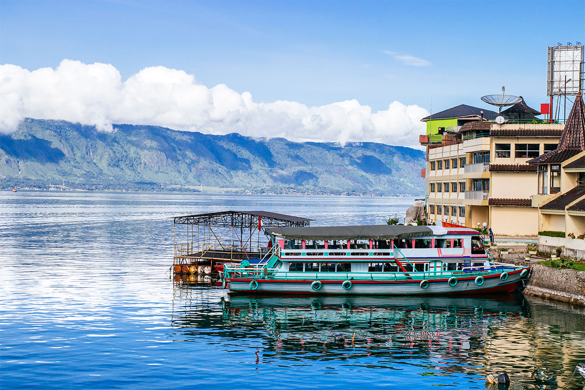 a harbored tour boat