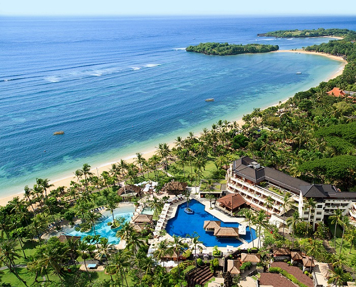 17 Luxurious Hotels to Stay in Nusa Dua