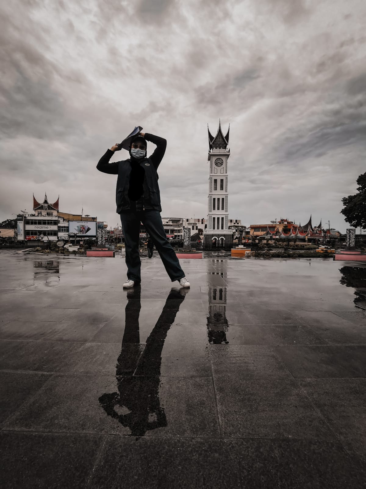 3 Hal yang Wajib Dilakukan saat Wisata di Jam Gadang Bukittinggi